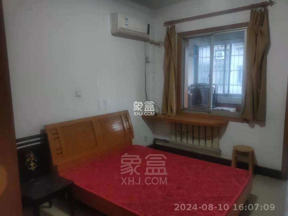 滨江一村  4室2厅1卫   1500.00元/月室内图