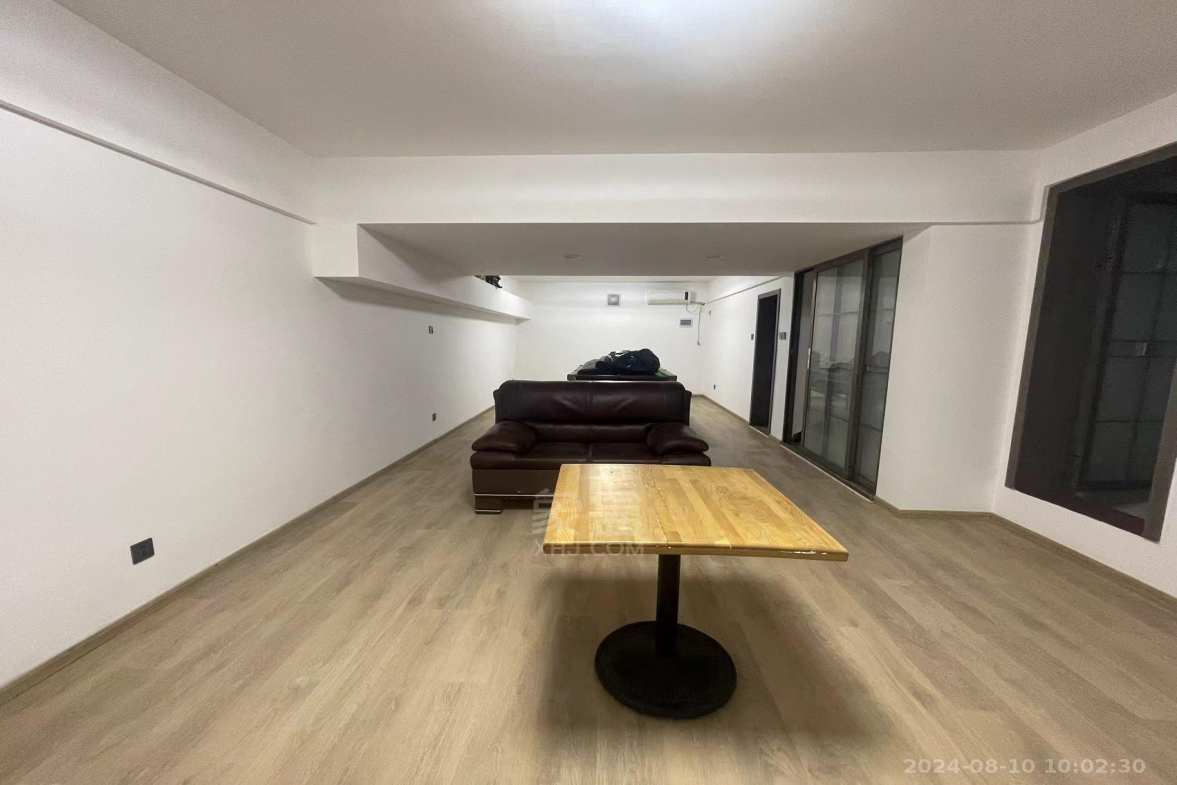 明月湖别墅（建锋）  5室2厅3卫   6500.00元/月室内图