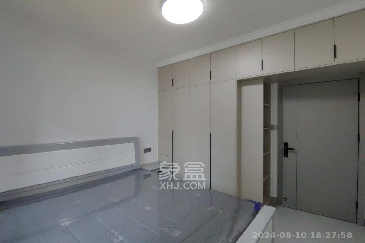 中国铁建梅溪青秀三期  4室2厅2卫   4000.00元/月室内图