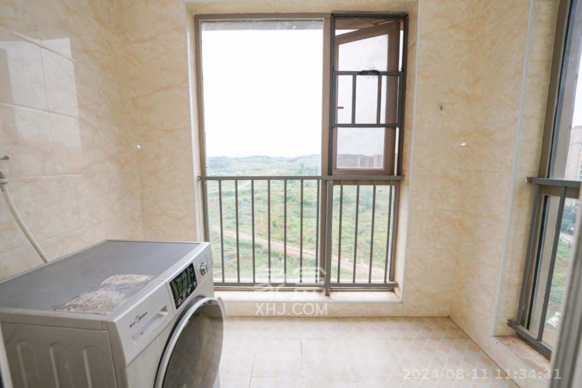 怡海星城  2室2厅1卫   1500.00元/月室内图