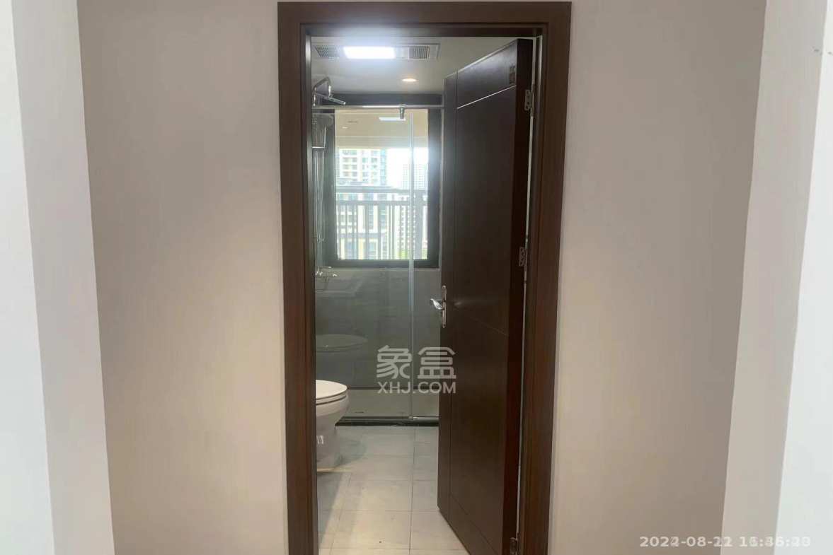 城际空间站  3室2厅2卫   1800.00元/月室内图