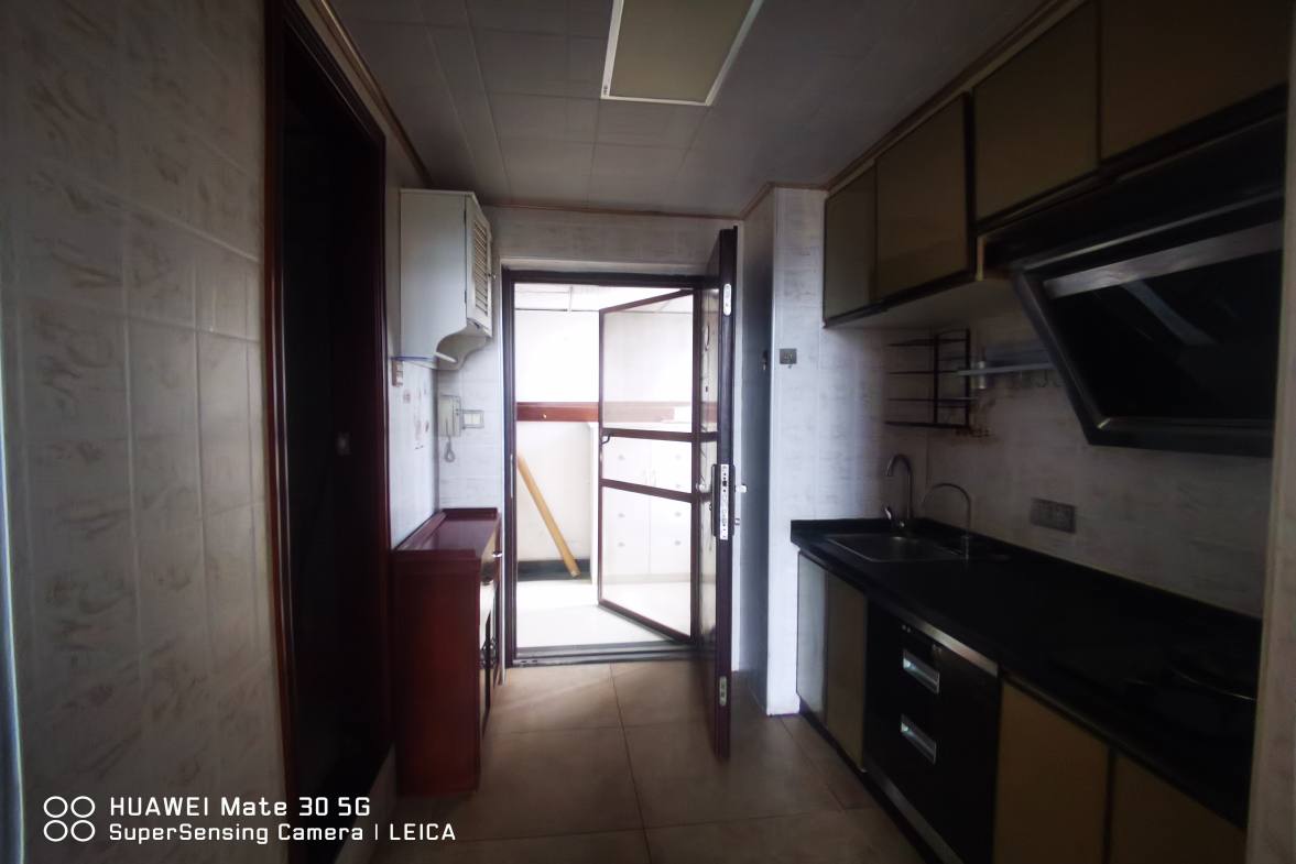 龙泰上品 0室0厅0卫 2500.0元/月 龙泰上品 0室0厅0卫 2500.0元/月室内图