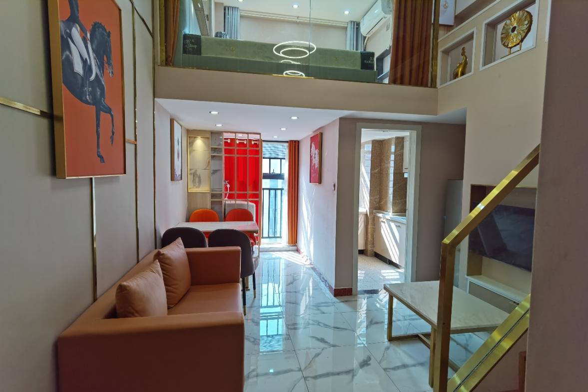 青春里  2室1厅1卫    1500.0元/月室内图