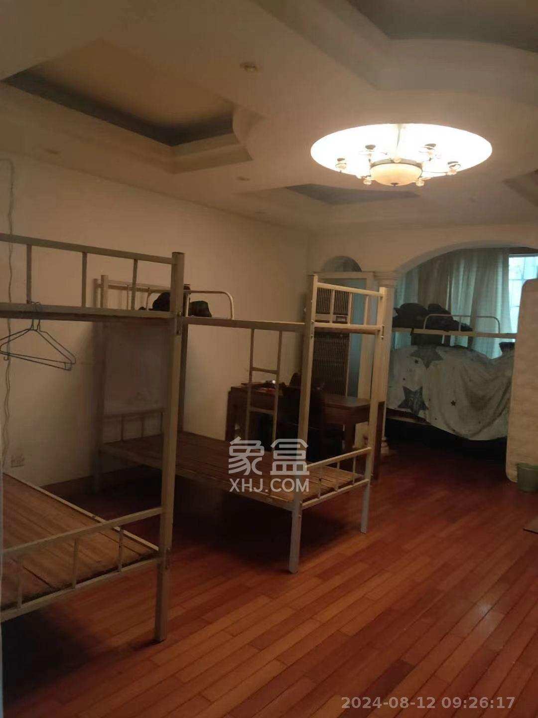 南天花园  3室2厅1卫   3000.00元/月室内图