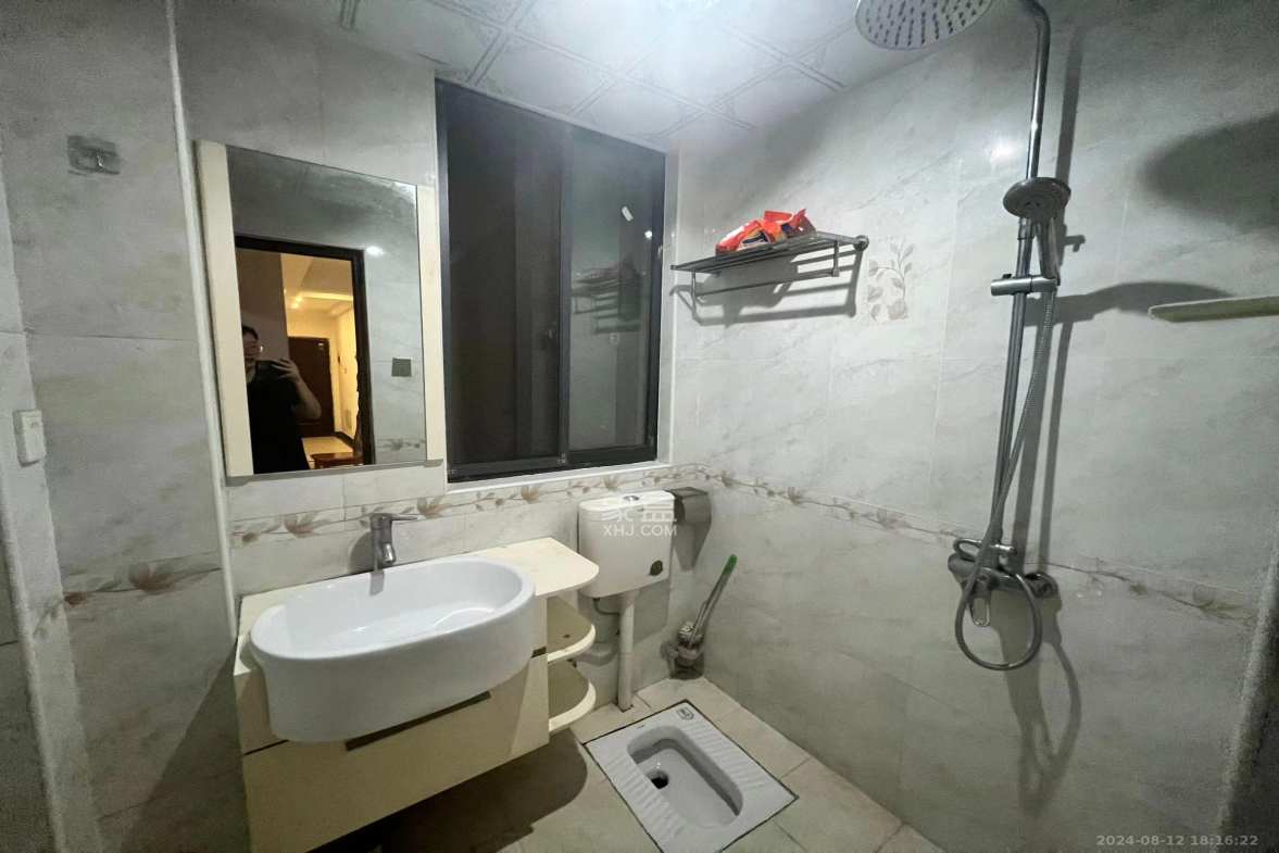 优山美地  3室2厅1卫   2700.00元/月室内图
