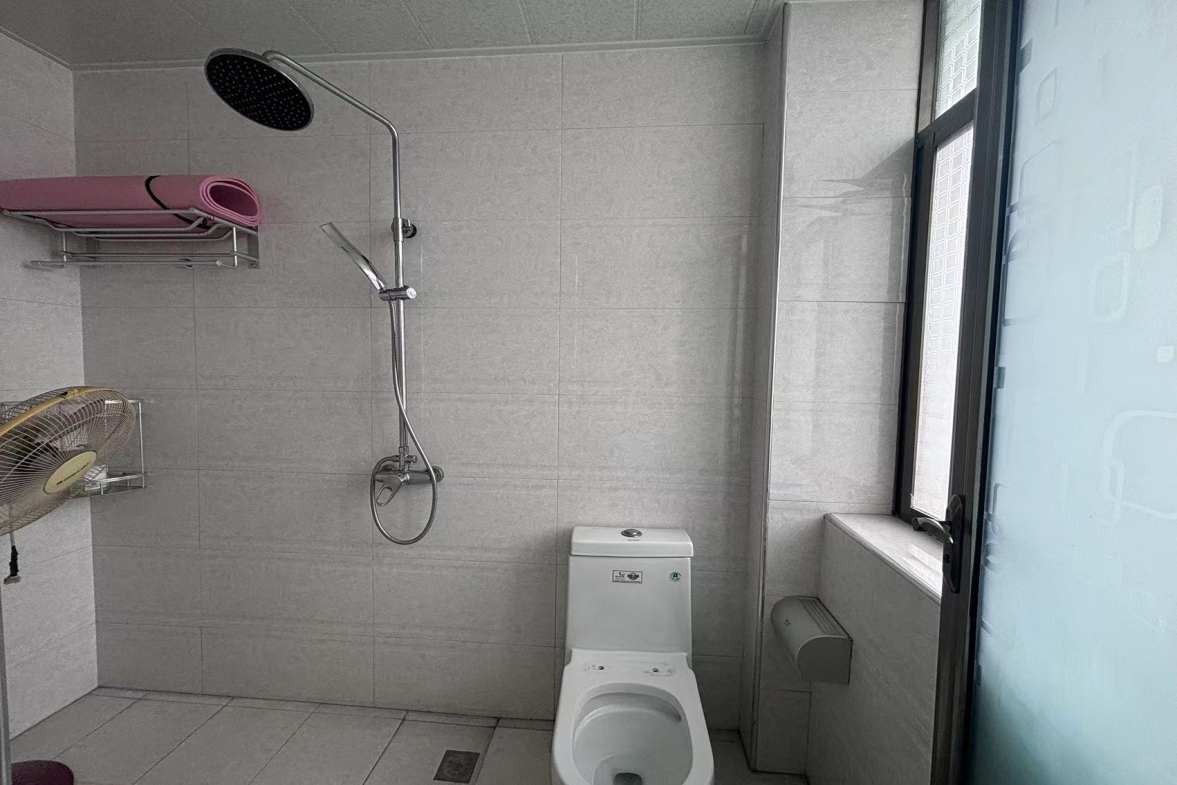 桃花仑大渡口社区  3室2厅2卫   1380.00元/月室内图