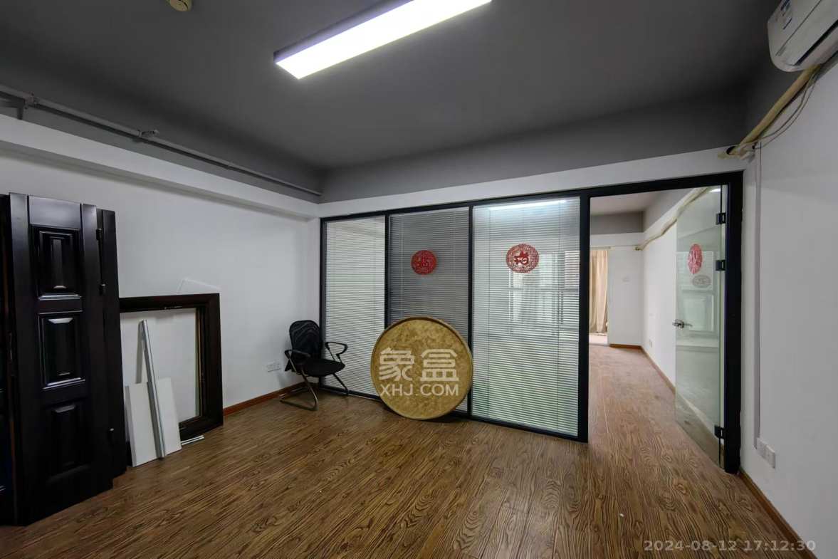 远能锦座(远能水岸金座)  1室0厅0卫   12000.00元/月室内图