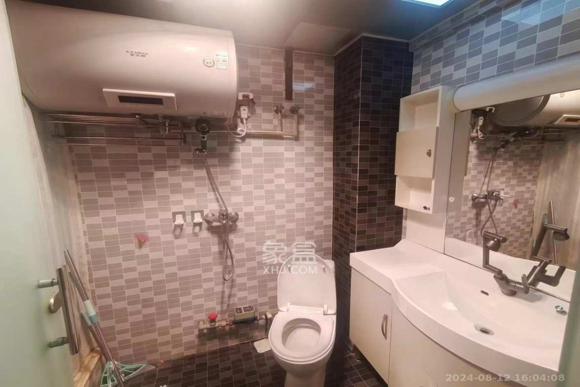 七彩丽都  1室1厅1卫   2400.00元/月室内图