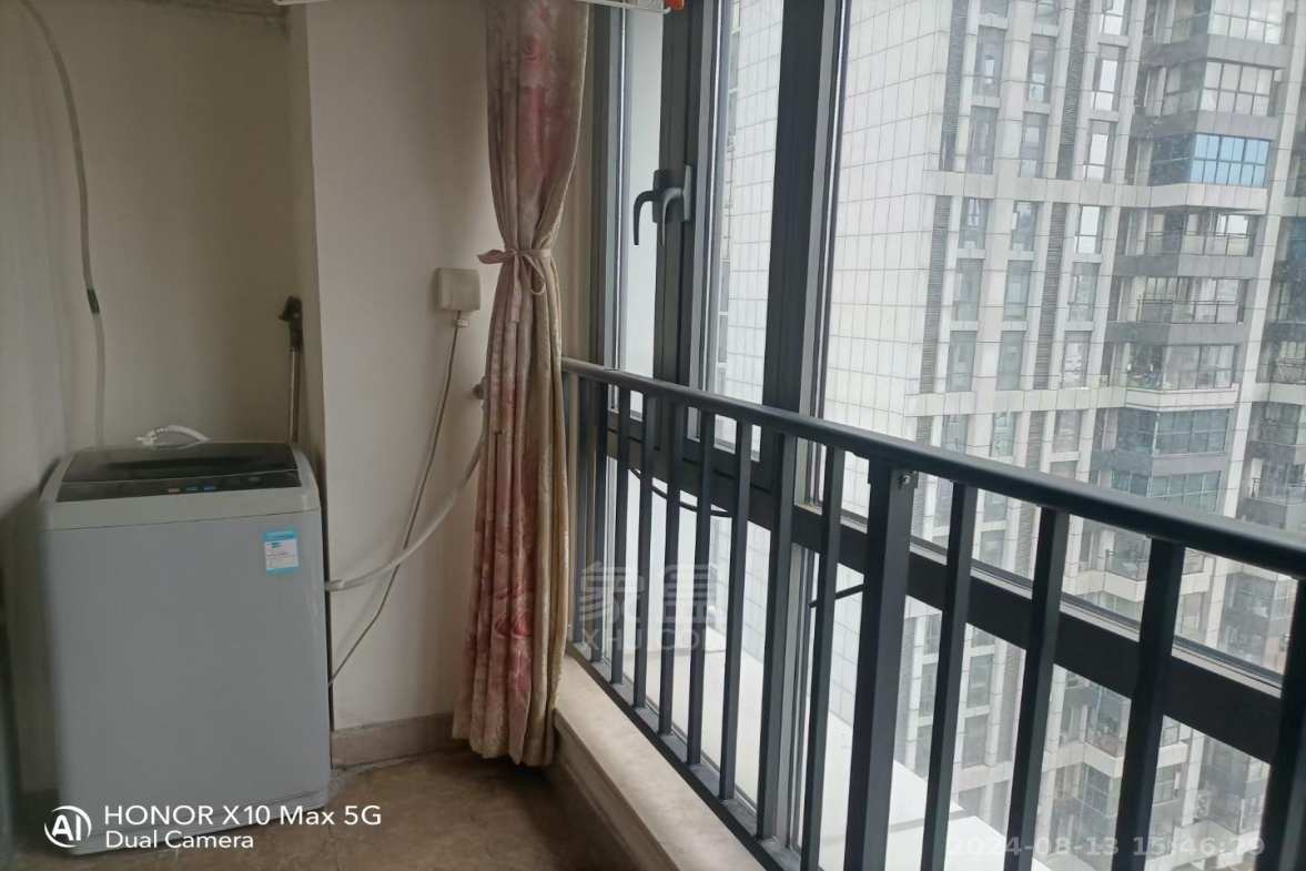 大汉希尔顿  1室1厅1卫   1600.00元/月室内图