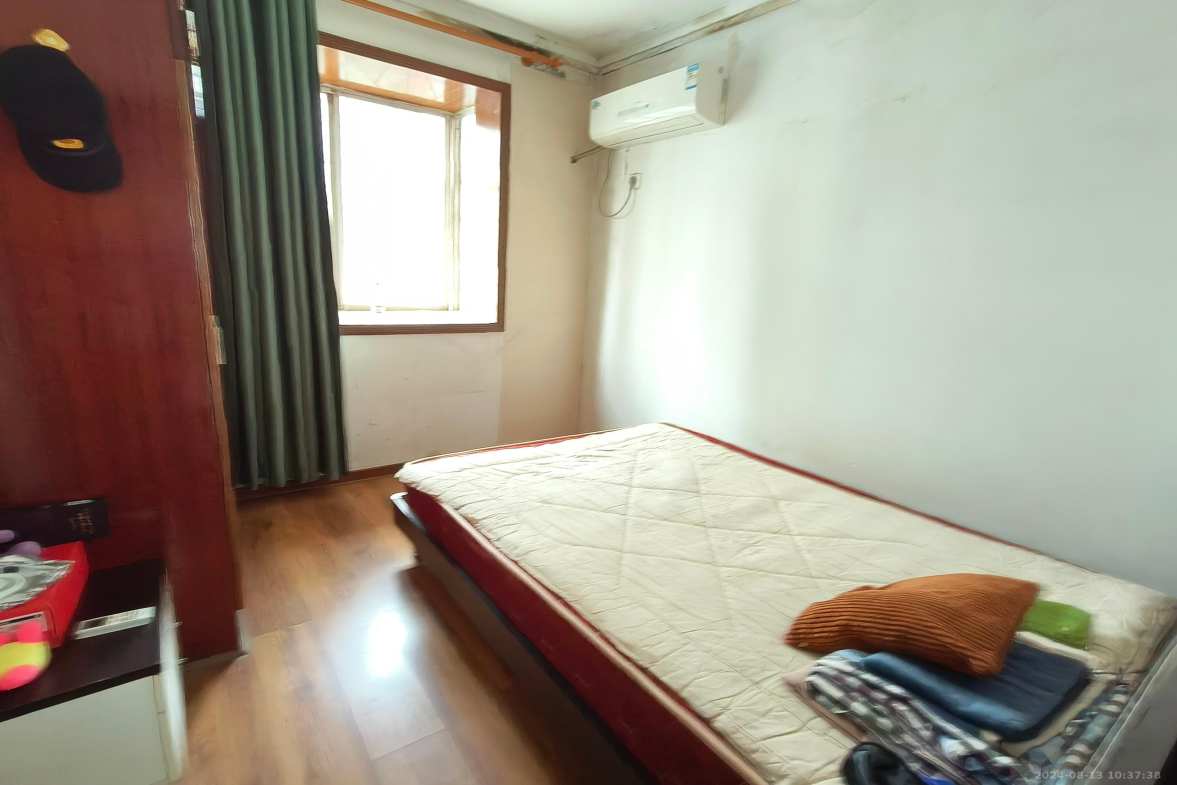 静园山庄  3室2厅1卫    1800.0元/月室内图