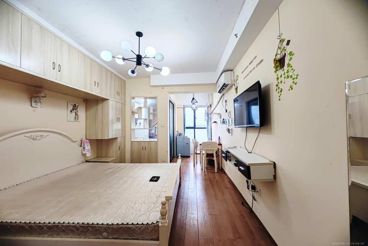 中建御山和苑  1室1厅1卫   1200.00元/月室内图