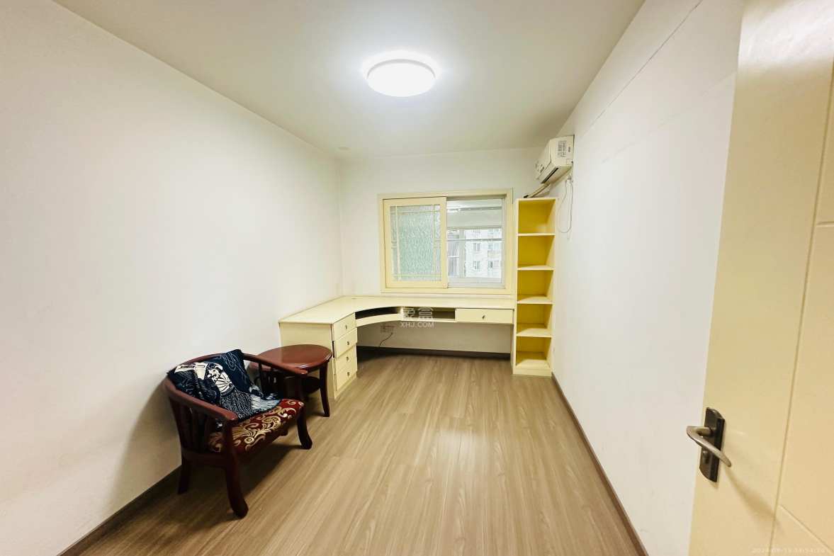 逸景苑  0室0厅0卫    2600.0元/月室内图