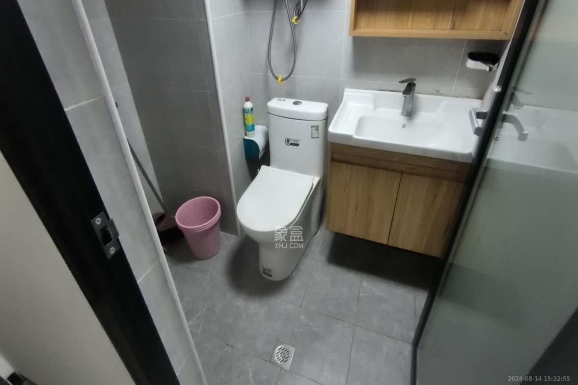 龙湖新壹城  1室1厅1卫   2600.00元/月室内图