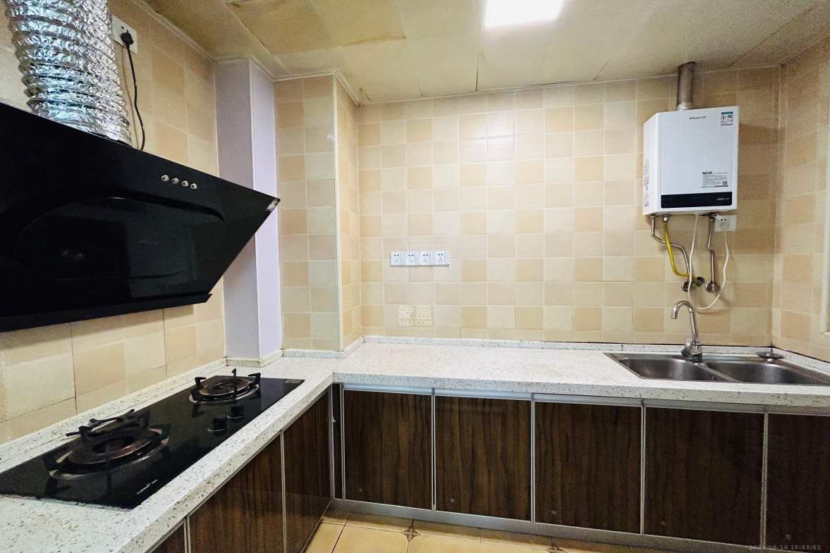 金科天悦(金科美邻汇) 3室2厅1卫 2200.0元/月 金科天悦(金科美邻汇) 3室2厅1卫 2200.0元/月室内图