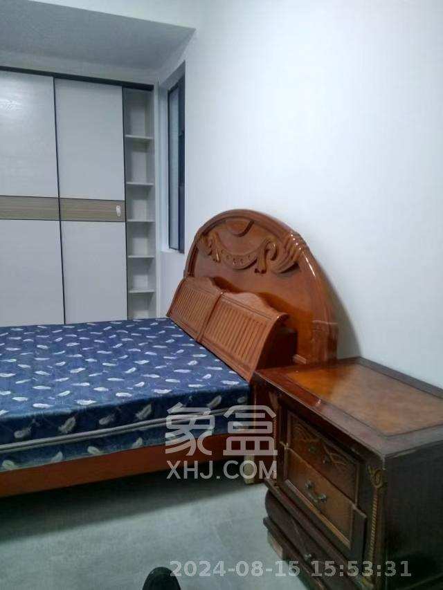 浩龙音乐界  3室2厅2卫    1600.0元/月室内图