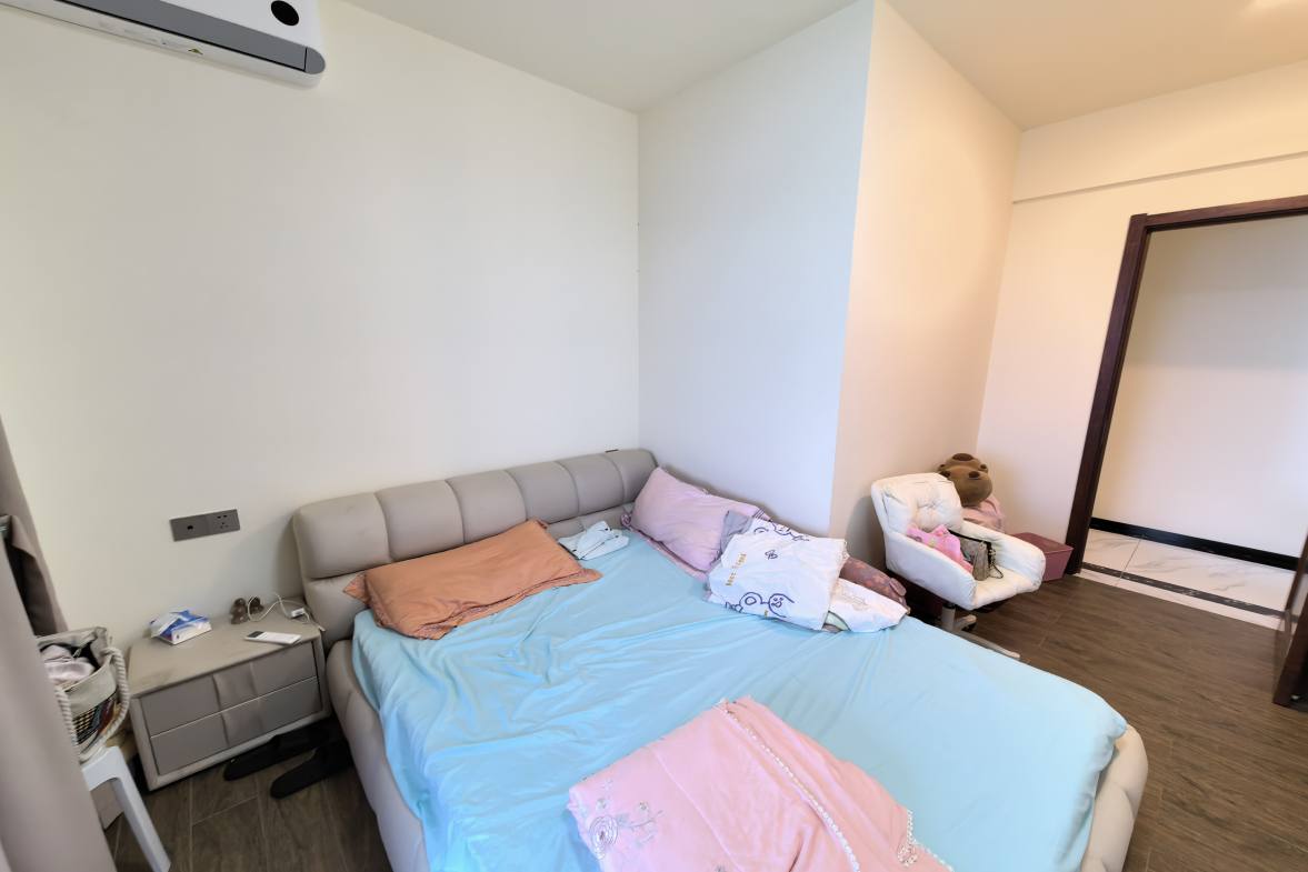 碧桂园中央半岛  4室2厅2卫    258.0万室内图