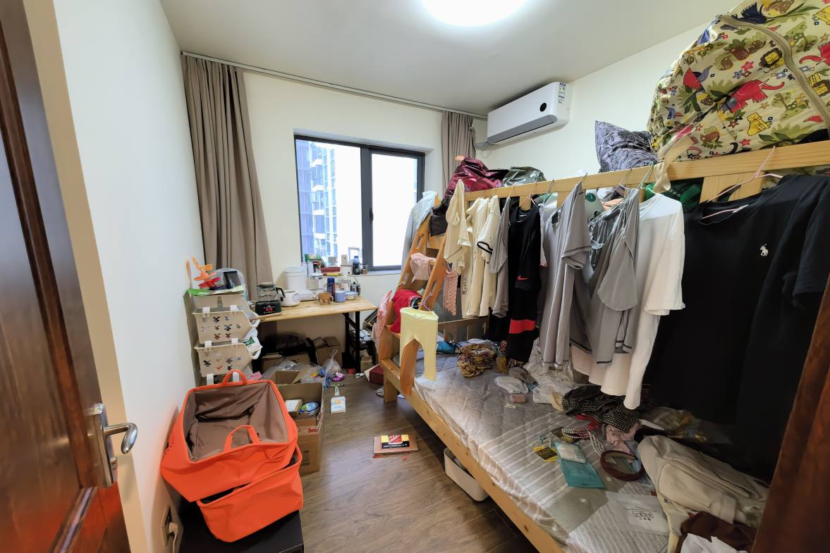 碧桂园中央半岛  4室2厅2卫    258.0万室内图