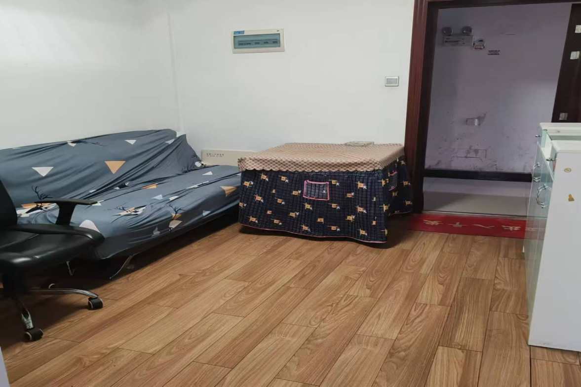 一品恒城  1室1厅1卫   1000.00元/月室内图