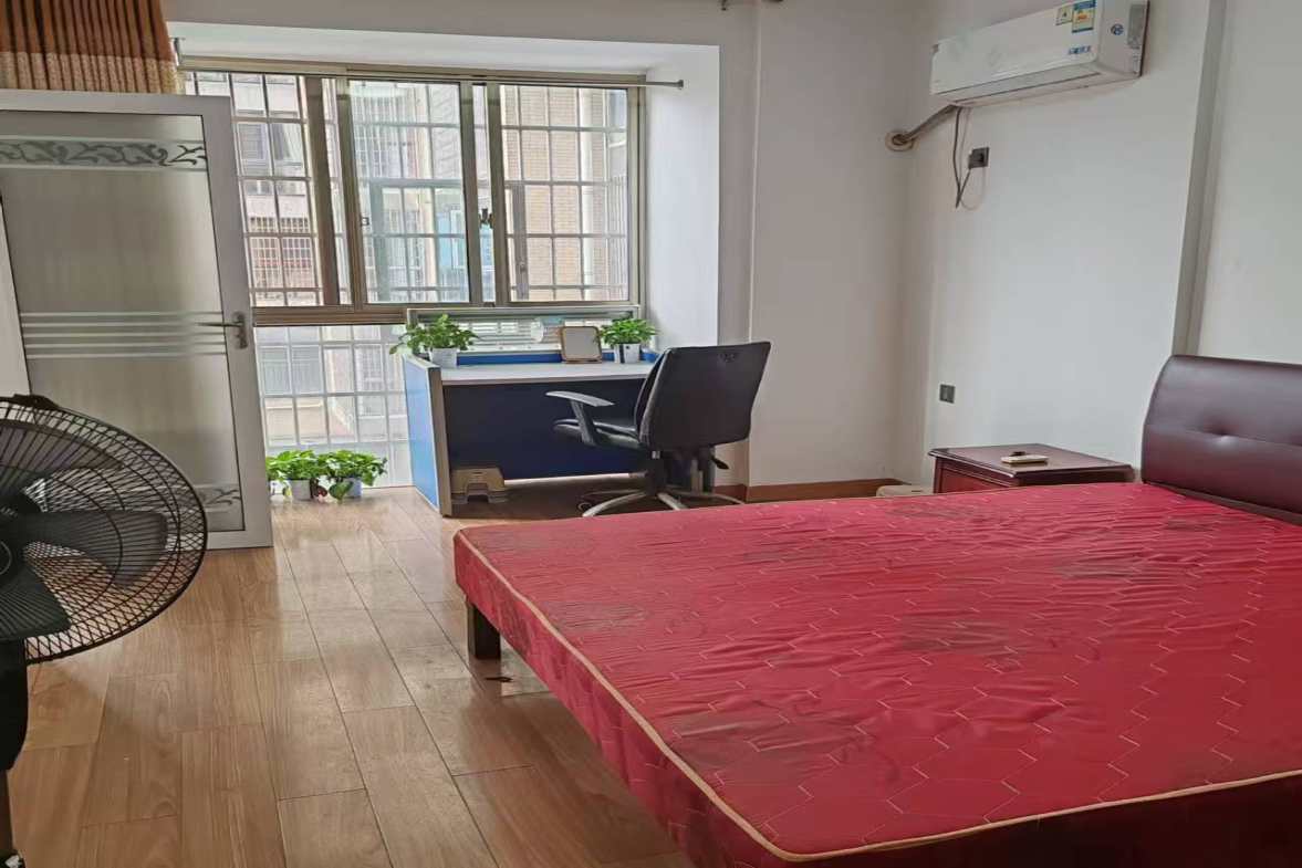 一品恒城  1室1厅1卫   1000.00元/月室内图