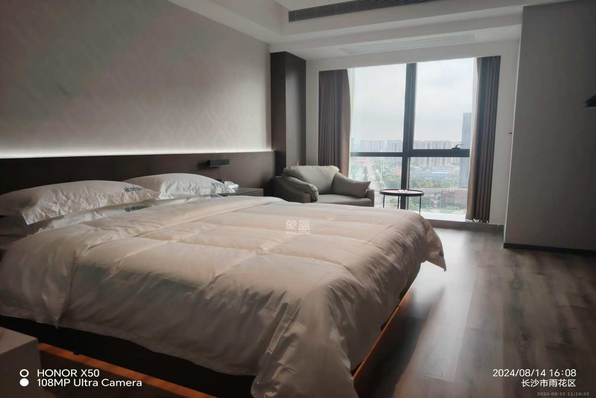 辉林智谷中心 1室1厅1卫 2800.0元/月 辉林智谷中心 1室1厅1卫 2800.0元/月室内图