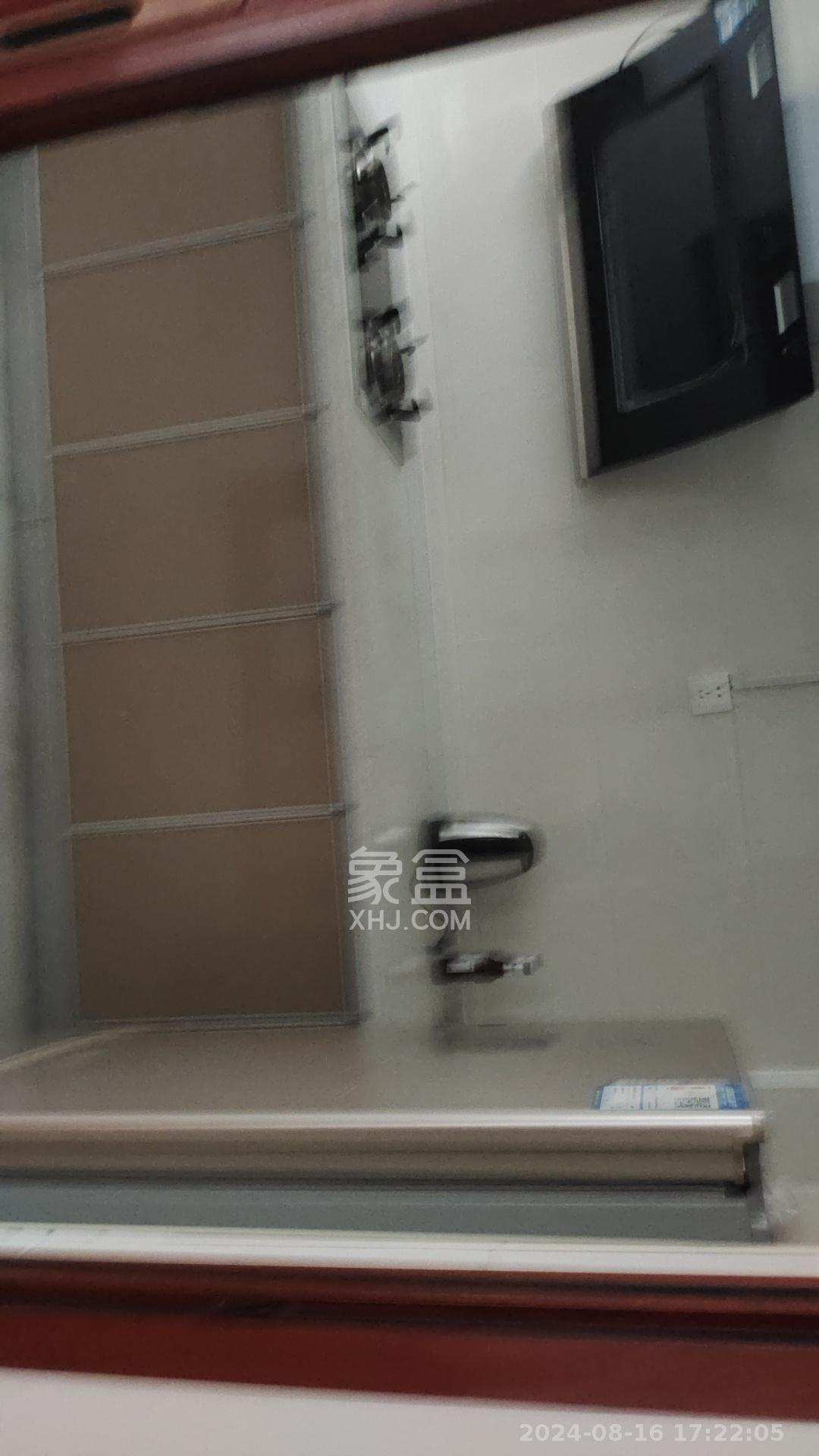 颐和佳园  3室2厅2卫   2300.00元/月室内图