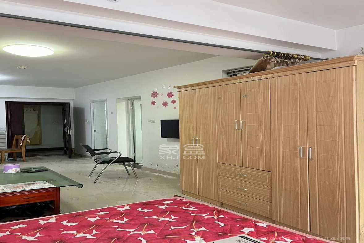 少帅府 1室1厅1卫 2200.0元/月 少帅府 1室1厅1卫 2200.0元/月室内图