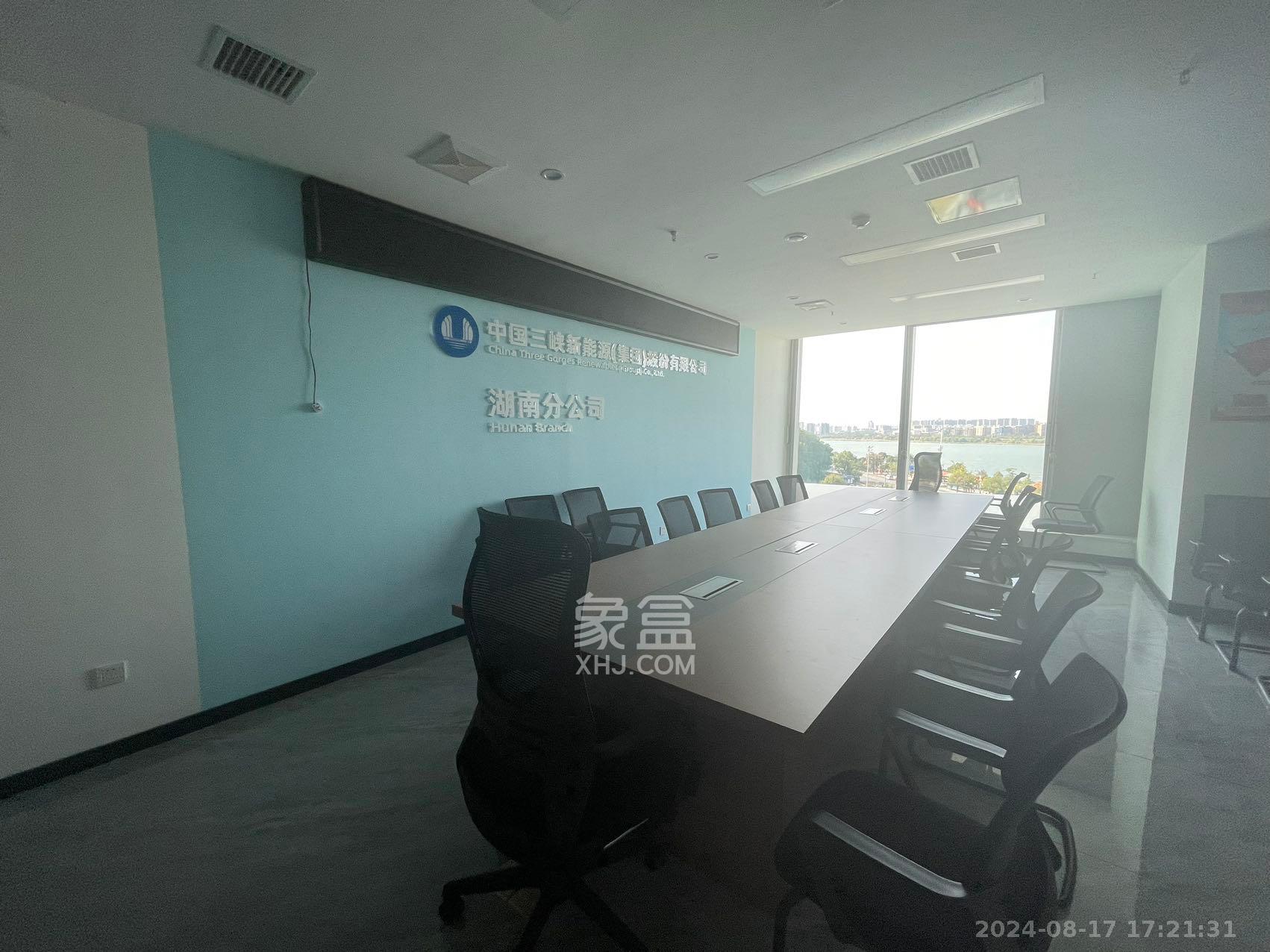 保利国际广场   566.0㎡      35000.0元/月室内图