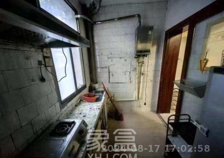 识字里社区  2室2厅1卫    2000.0元/月室内图