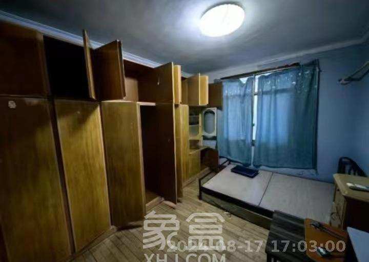 识字里社区  2室2厅1卫    2000.0元/月室内图