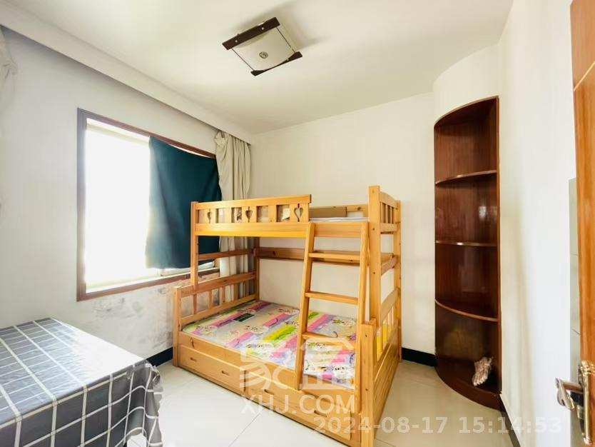 一心花苑  3室2厅2卫   3000.00元/月室内图