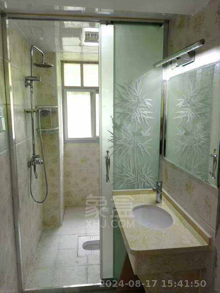 铁路小区  2室2厅1卫   1300.00元/月室内图