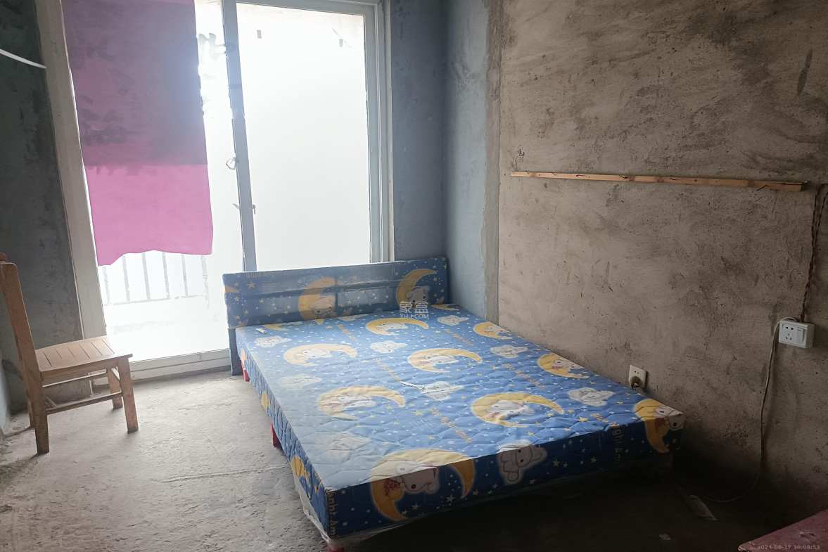 爵士湘 3室2厅2卫 1200.0元/月 爵士湘 3室2厅2卫 1200.0元/月室内图