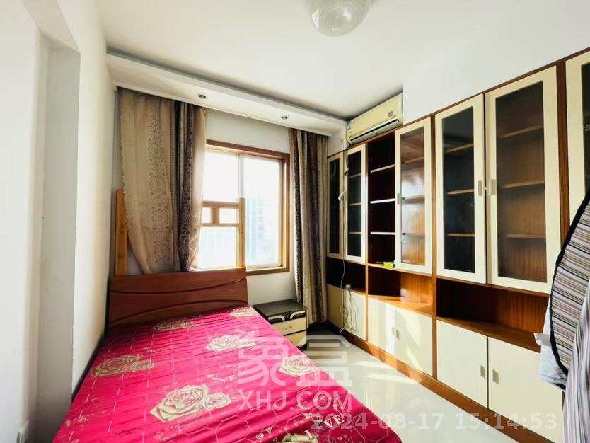 一心花苑  3室2厅2卫   3000.00元/月室内图