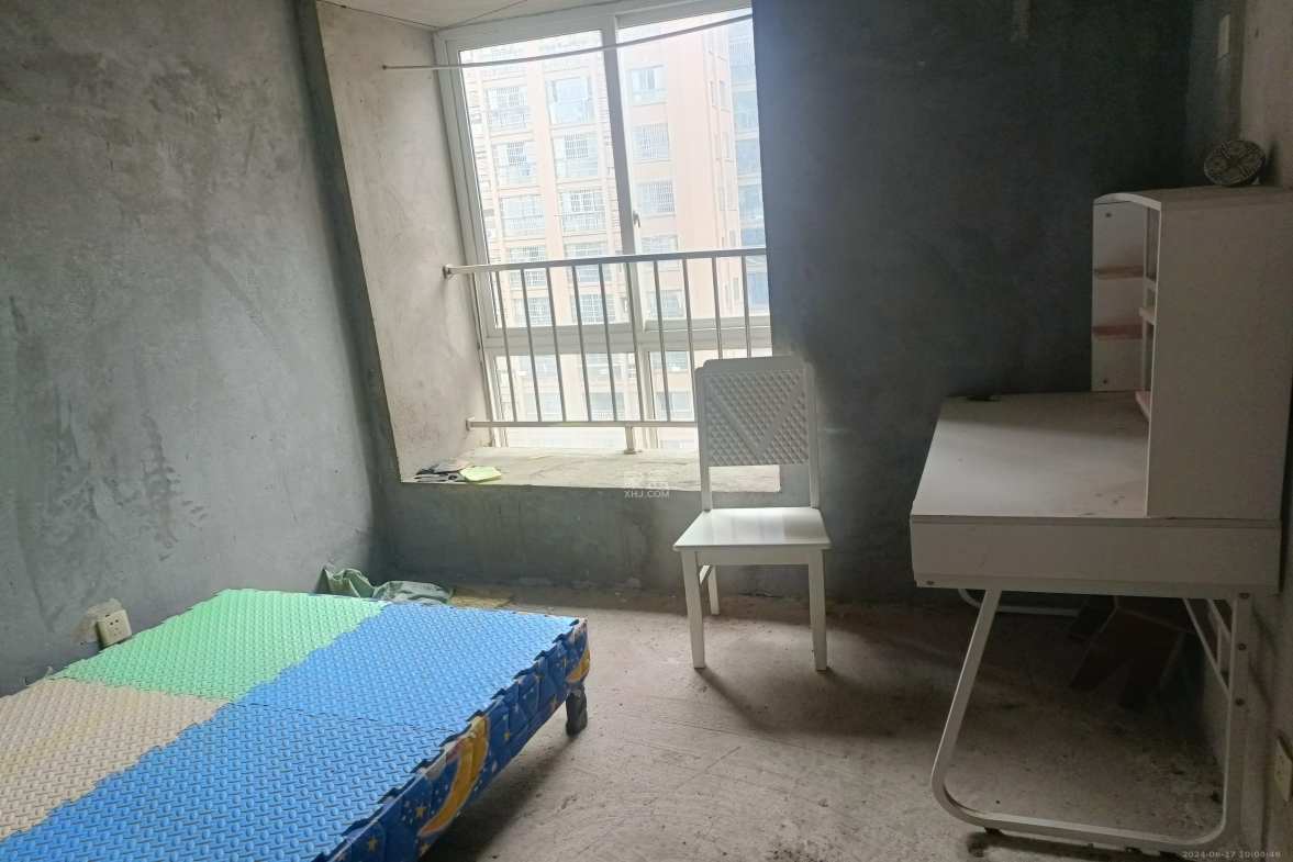 爵士湘 3室2厅2卫 1200.0元/月 爵士湘 3室2厅2卫 1200.0元/月室内图