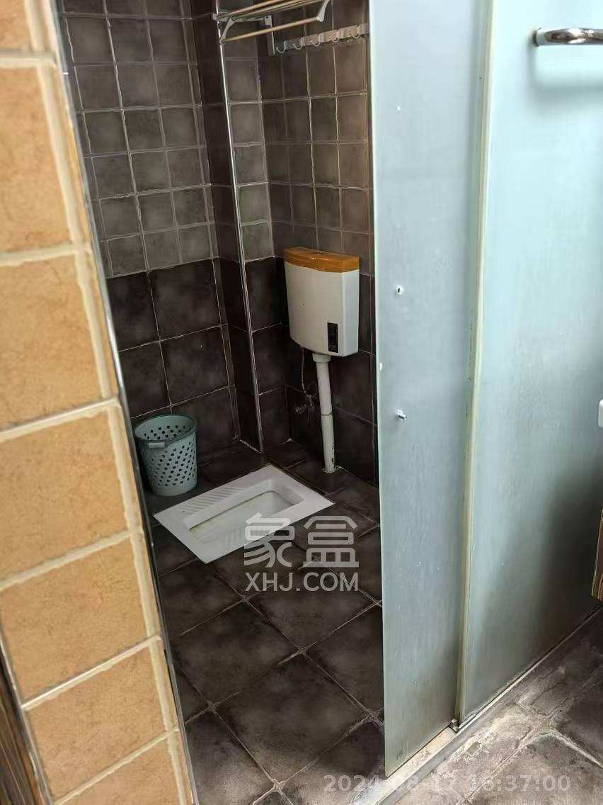 鑫远湘府逸园  3室2厅1卫   2300.00元/月室内图