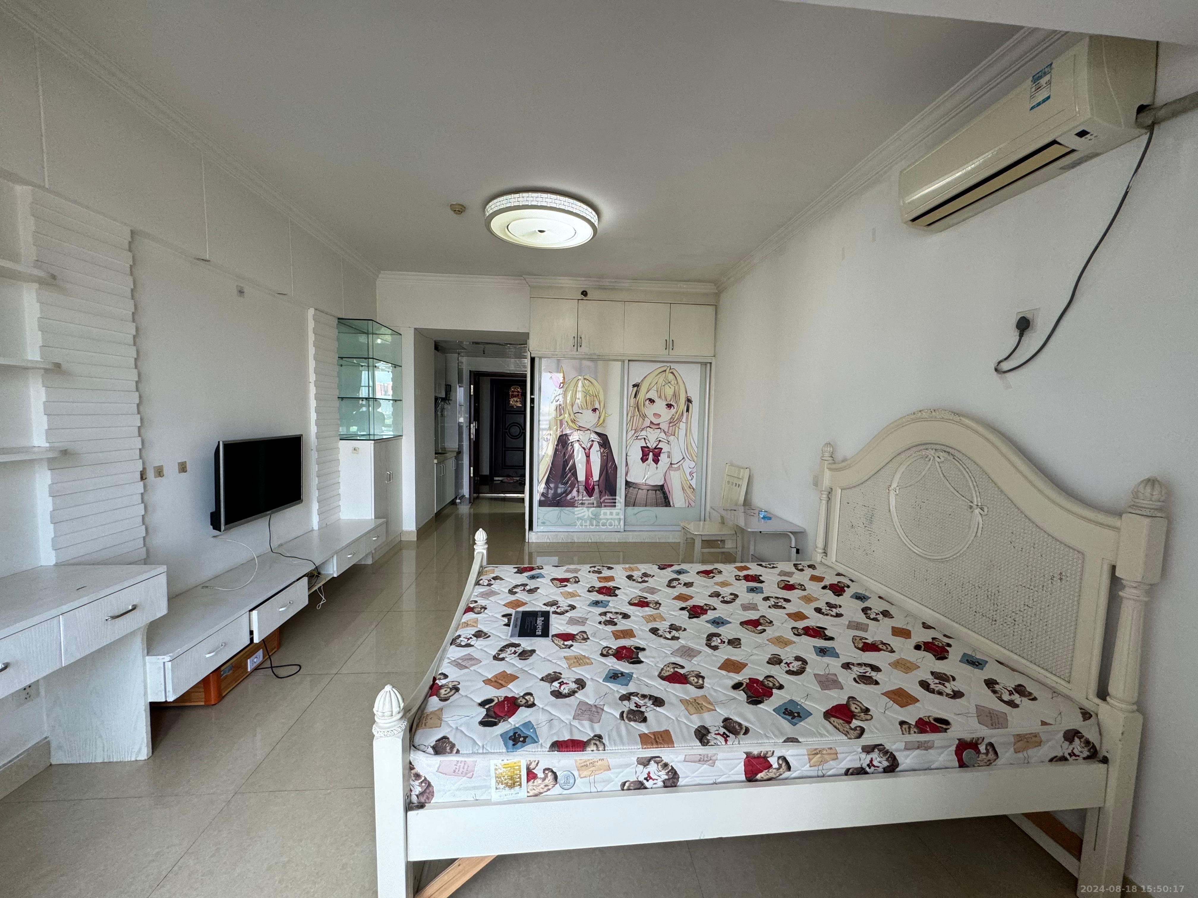 万象凯旋湾  1室1厅1卫    1400.0元/月