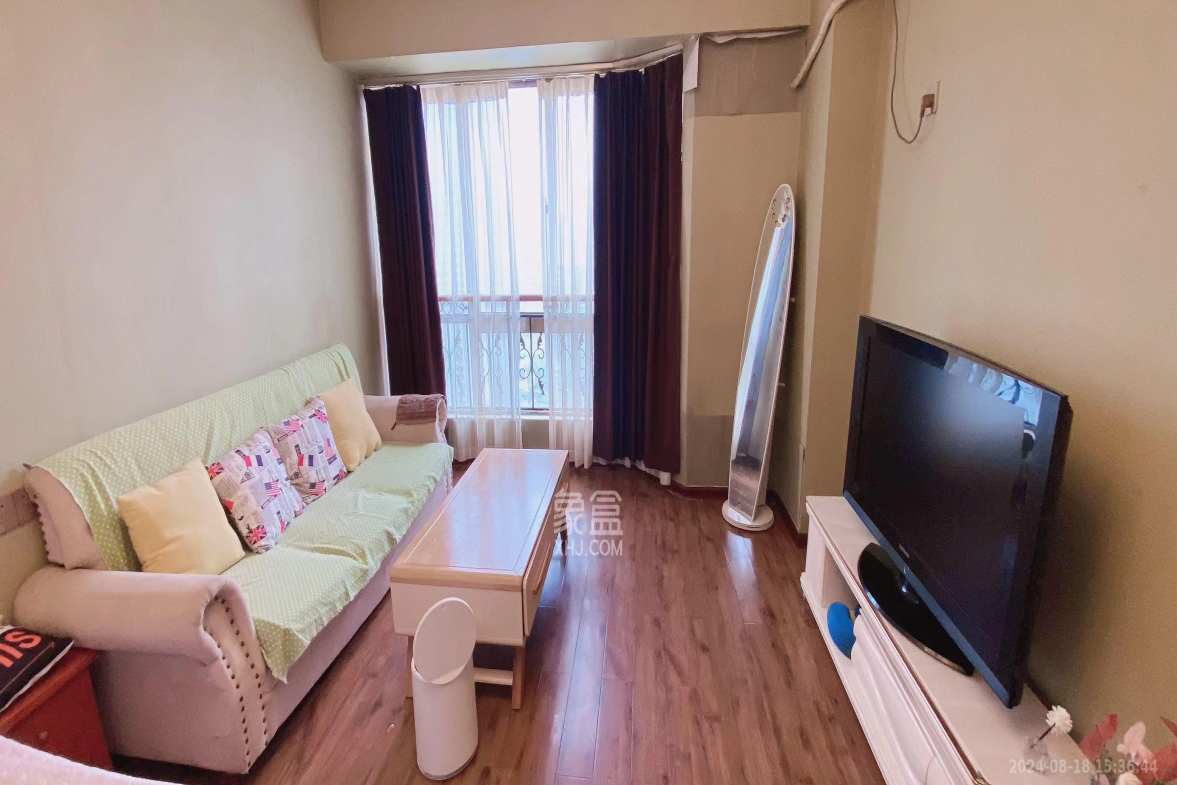 和府  1室1厅1卫   2100.00元/月室内图