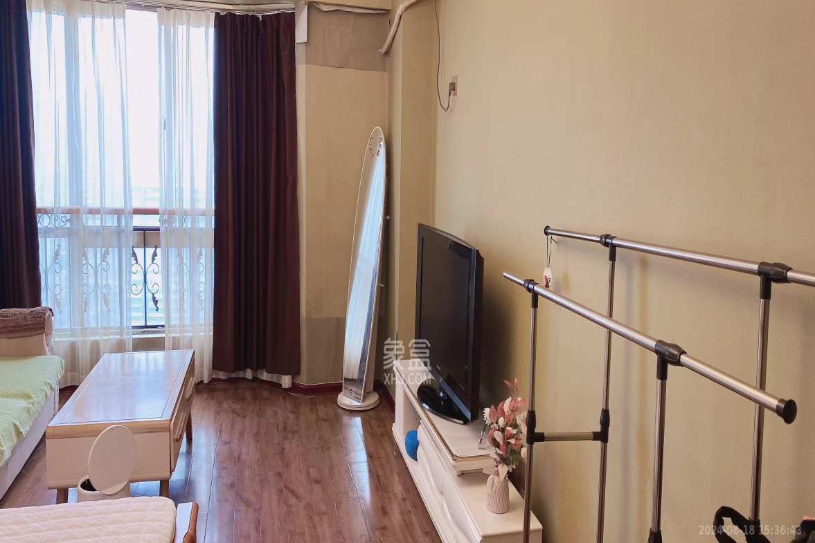 和府  1室1厅1卫   2100.00元/月室内图