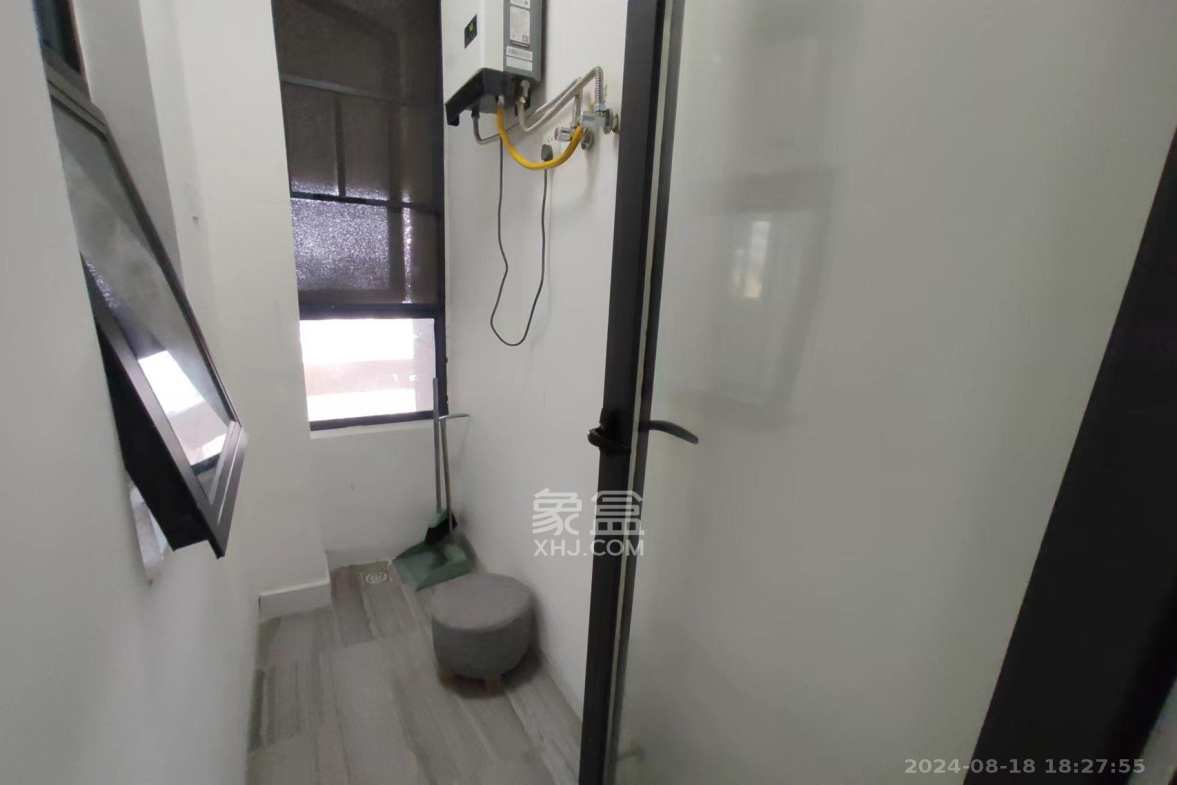 天鸿天府（天鸿中央大院）  2室1厅1卫    2200.0元/月室内图1