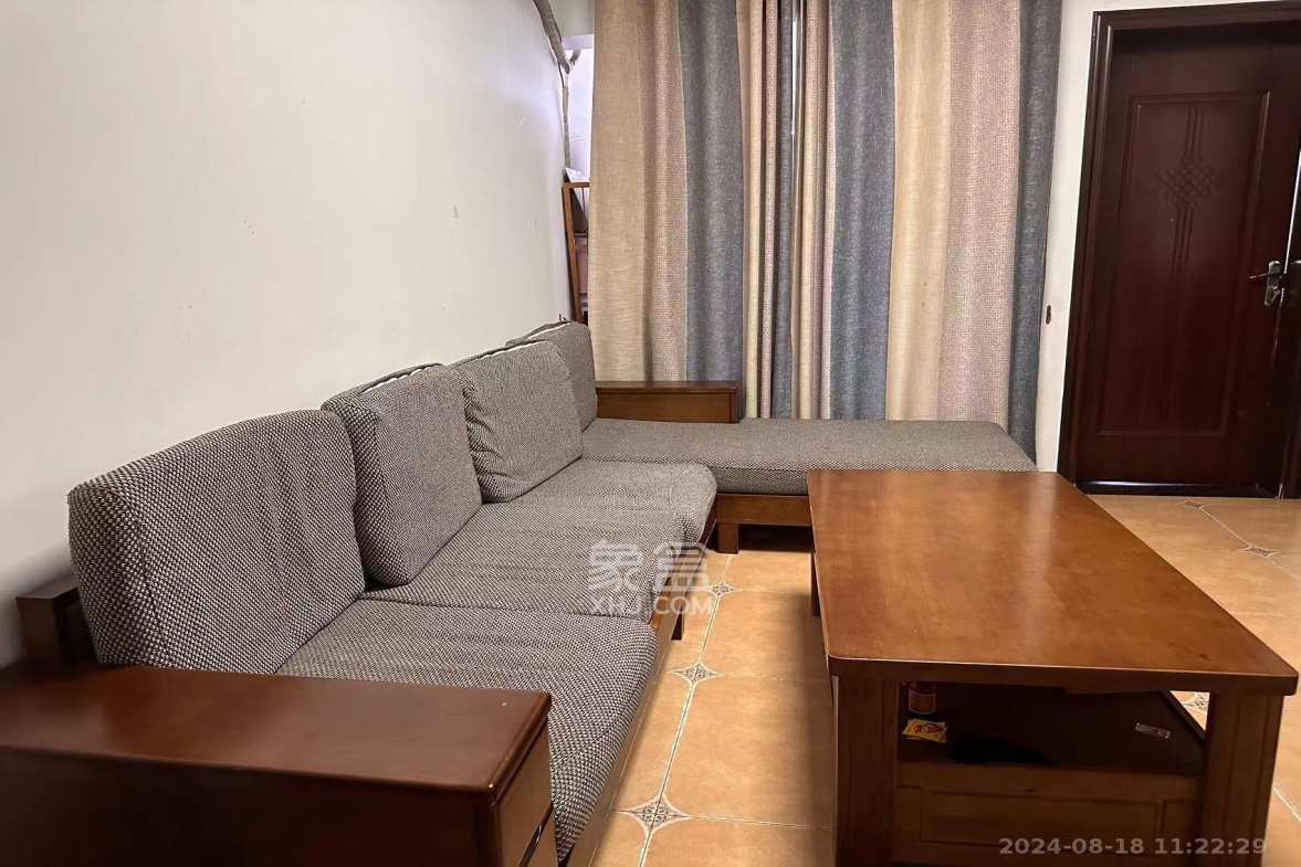 保利城（中航城国际社区、郡原美村）  3室2厅1卫    1800.0元/月室内图1