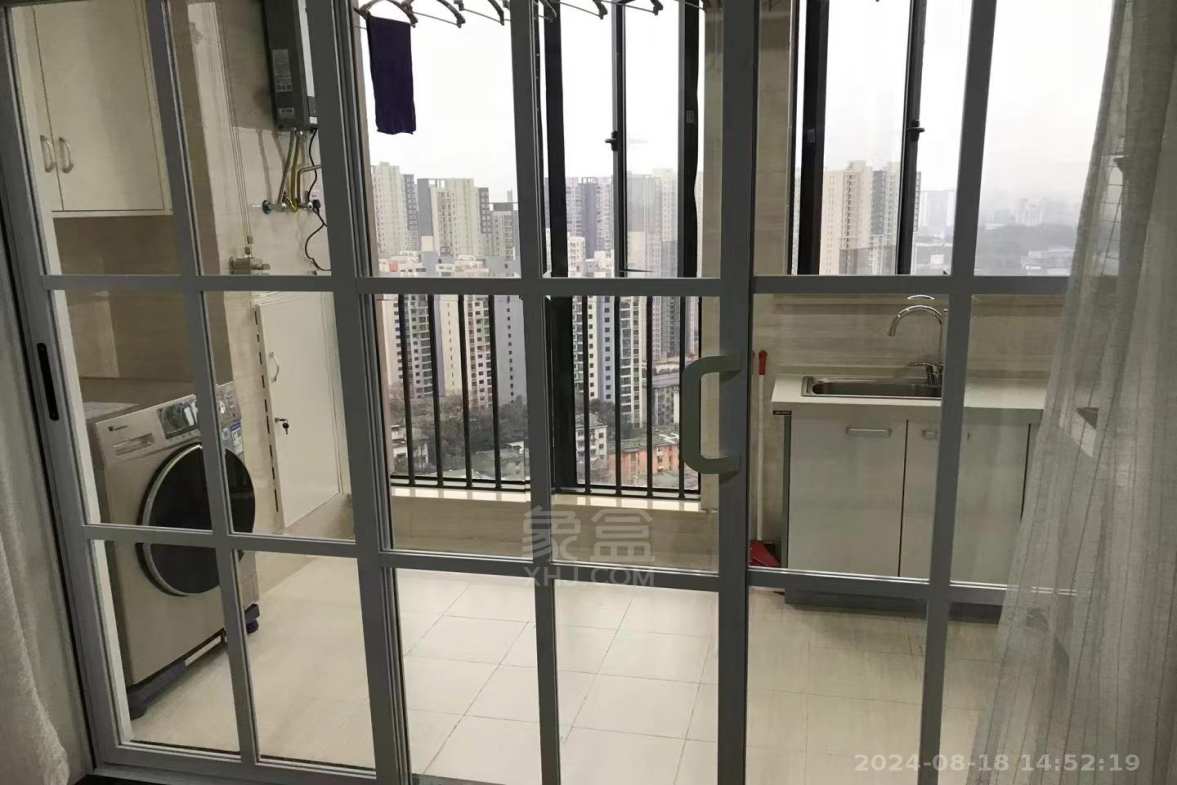 东方时代广场  1室1厅1卫   1400.00元/月室内图