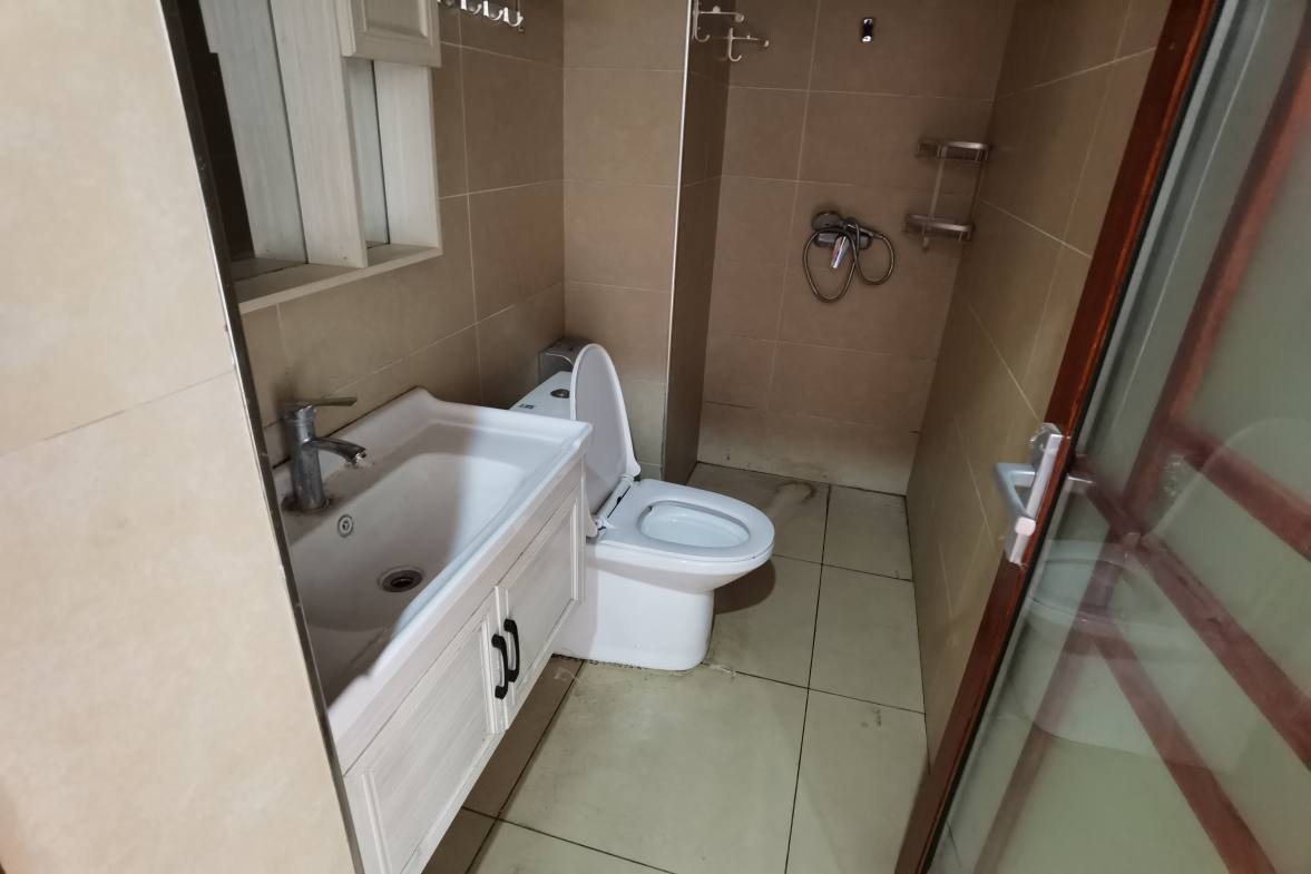 勤政小区(小科七、八、十号地) 3室2厅1卫 850.0元/月 勤政小区(小科七、八、十号地) 3室2厅1卫 850.0元/月室内图