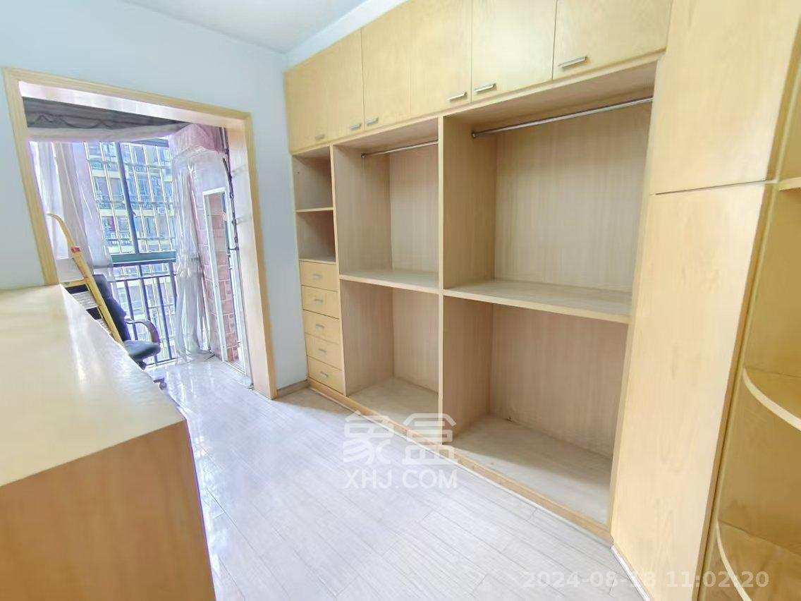 望兴景园一期  3室2厅1卫   2600.00元/月室内图
