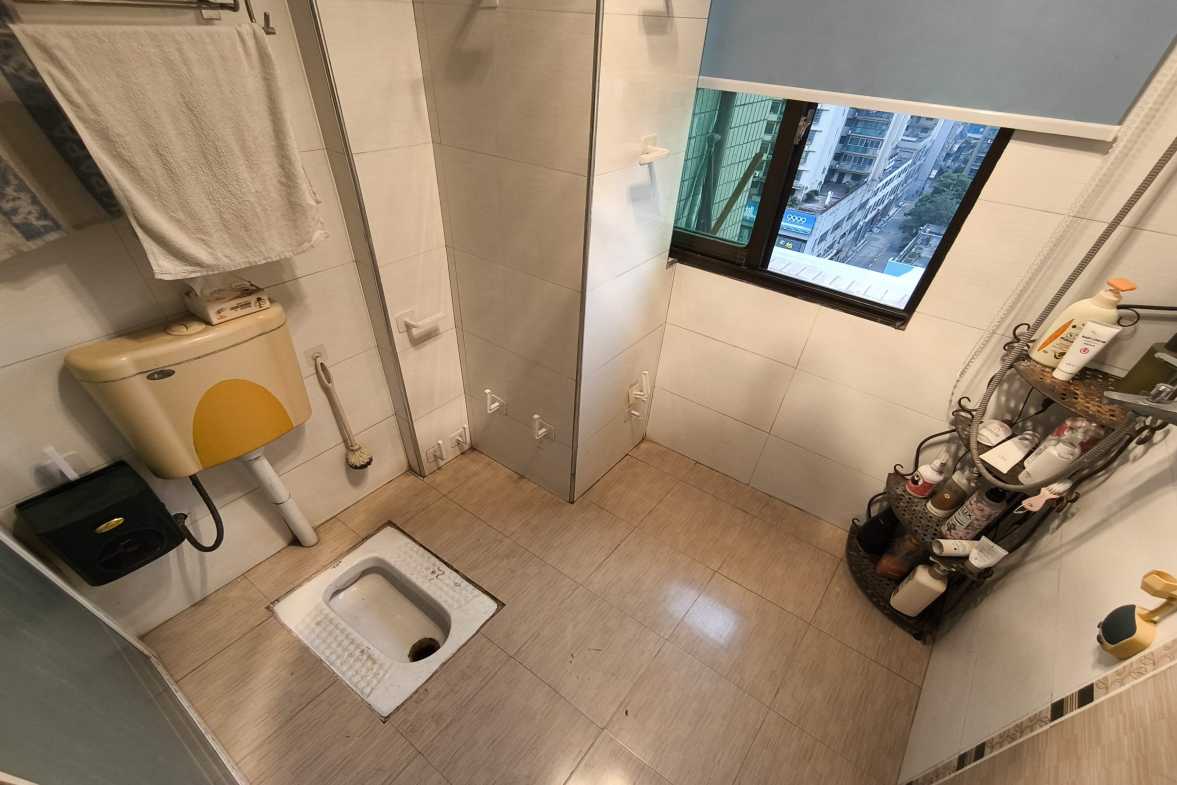 中信大厦  4室2厅2卫   3000.00元/月室内图