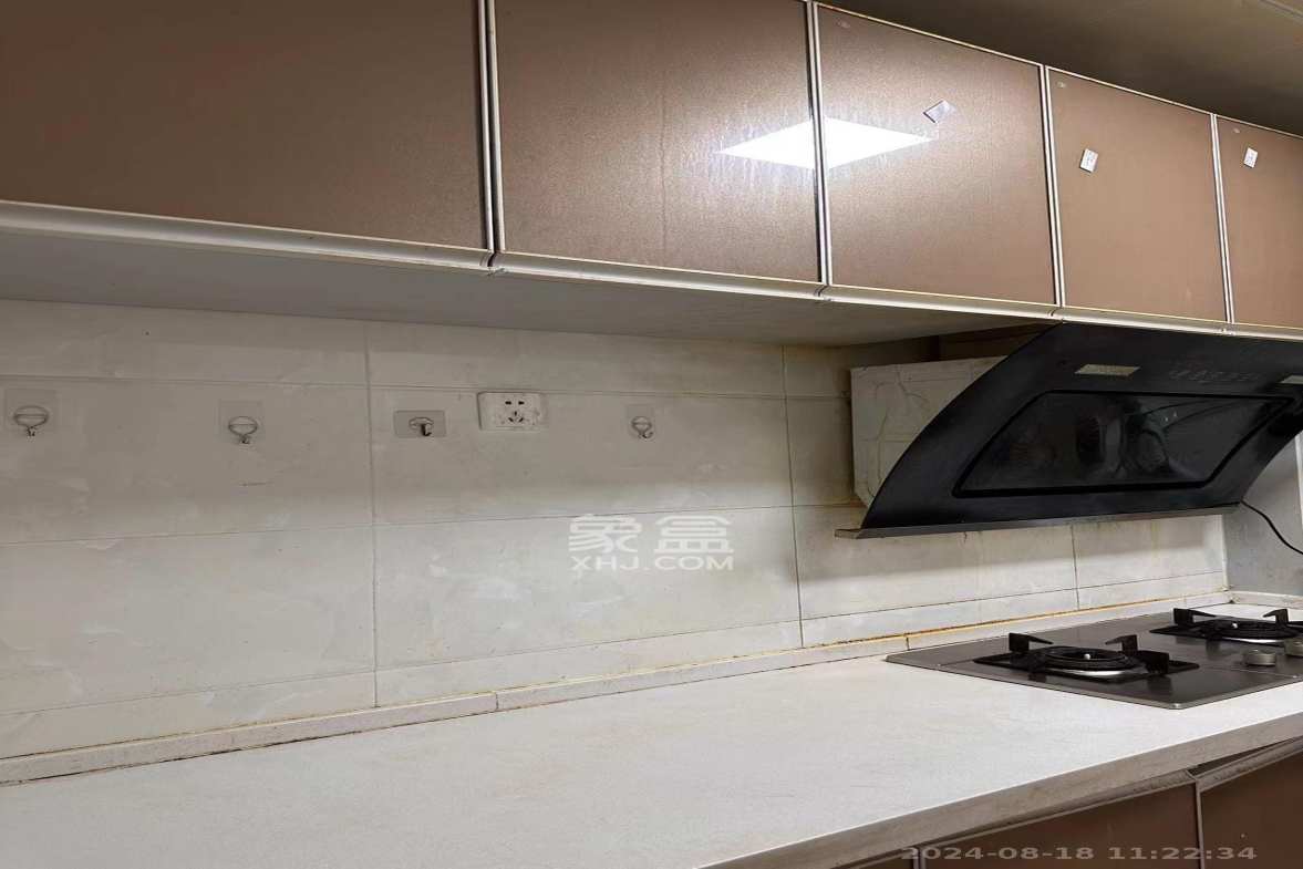 保利城（中航城国际社区、郡原美村）  3室2厅1卫    1800.0元/月室内图