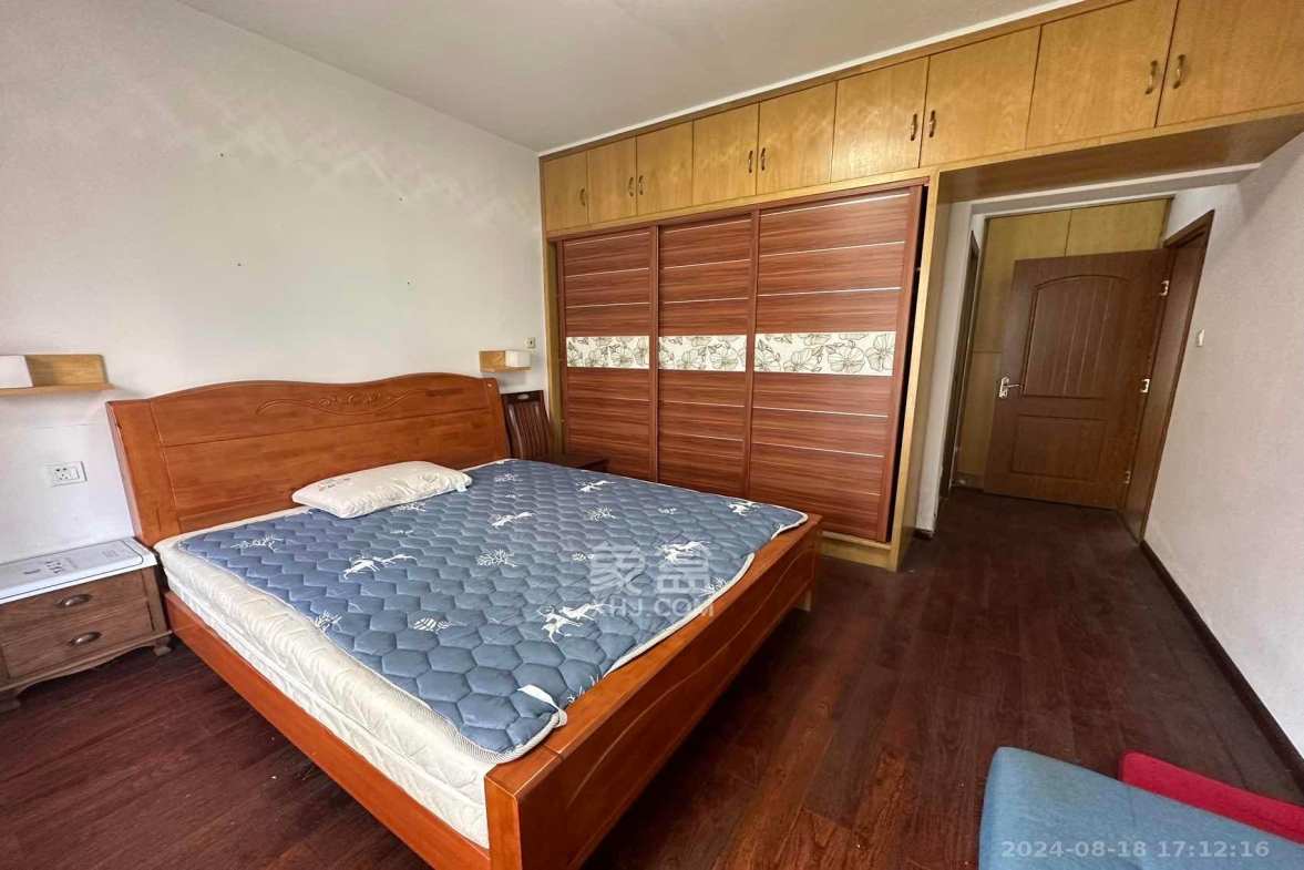 泊爱蓝湾  3室2厅2卫   2900.00元/月室内图