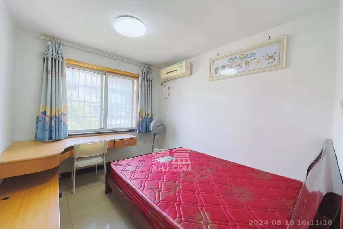 东岸锦城(东方人家)  3室2厅1卫   1800.00元/月室内图