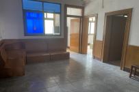 娄星区散盘  3室1厅1卫    680.0元/月