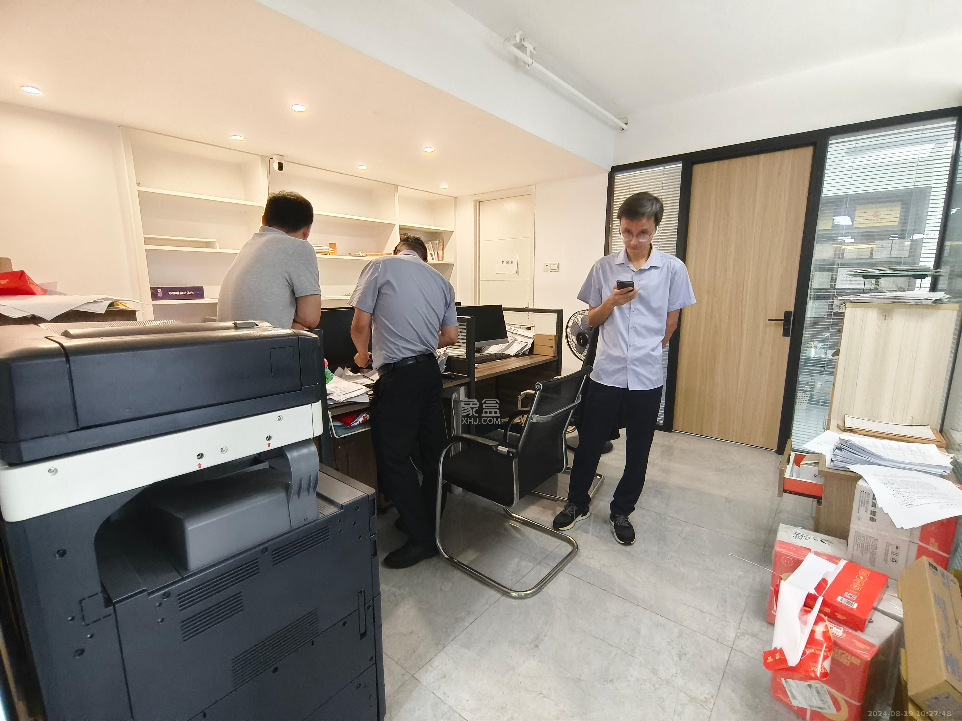 华泰尚都（律政服务大楼）   329.0㎡      18000.0元/月室内图