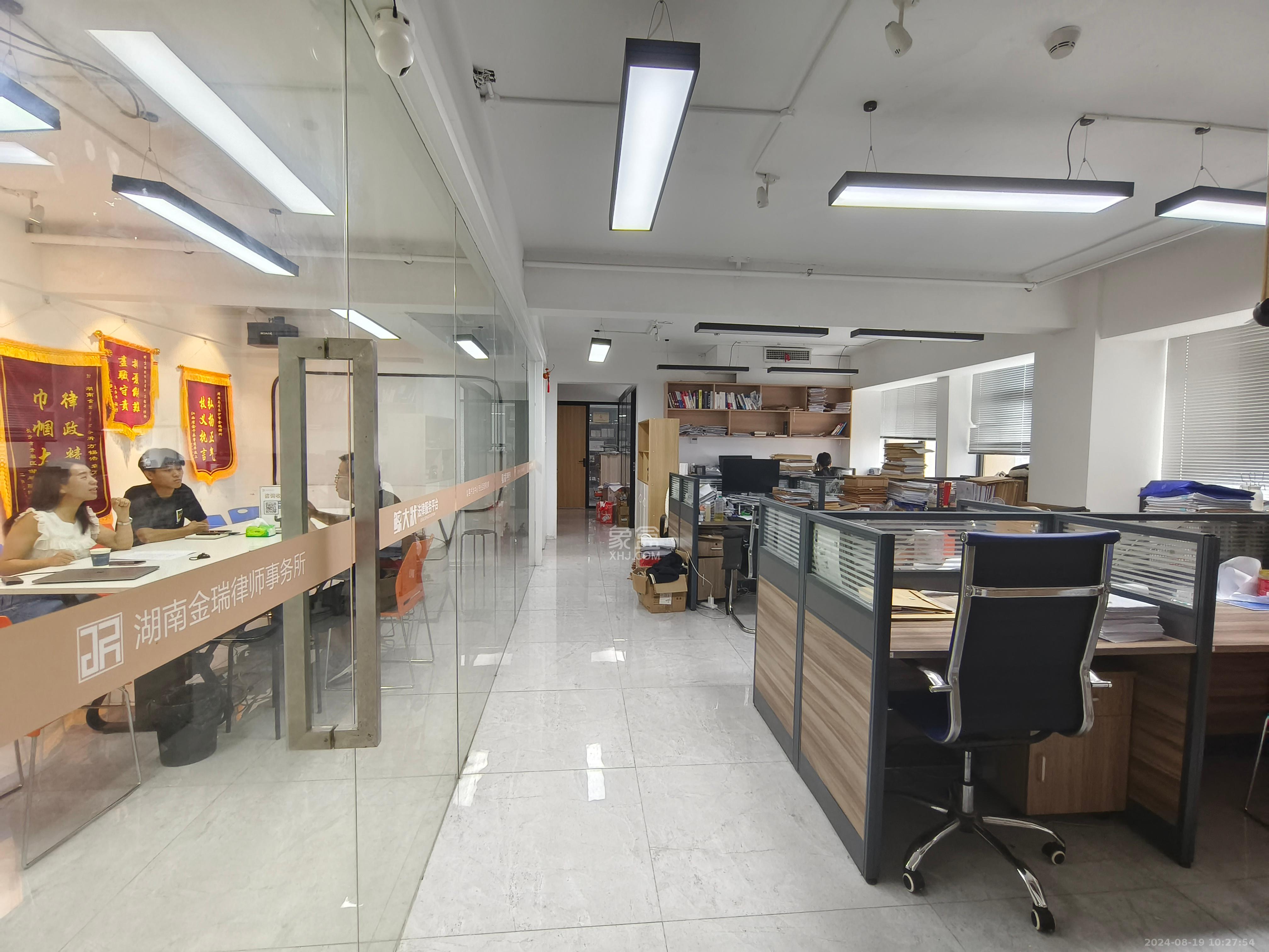 华泰尚都（律政服务大楼）   329.0㎡      18000.0元/月室内图